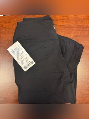 NWT lululemon align joggers short
